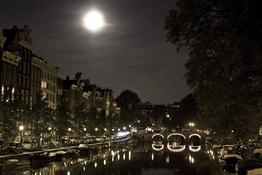 Street walking at night in Amsterdam.